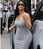 Kim-Kardashian-hamile-kıyafeti.jpg